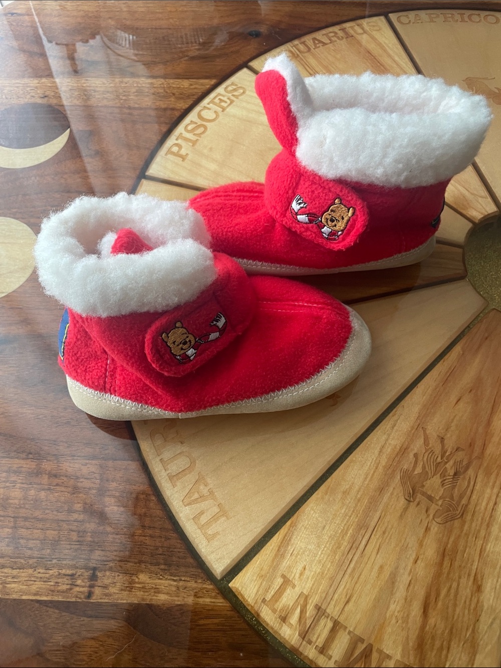 Vintage 90s/00s Winnie The Pooh Slippers Toddler Shoe 9 10 X-small Kids